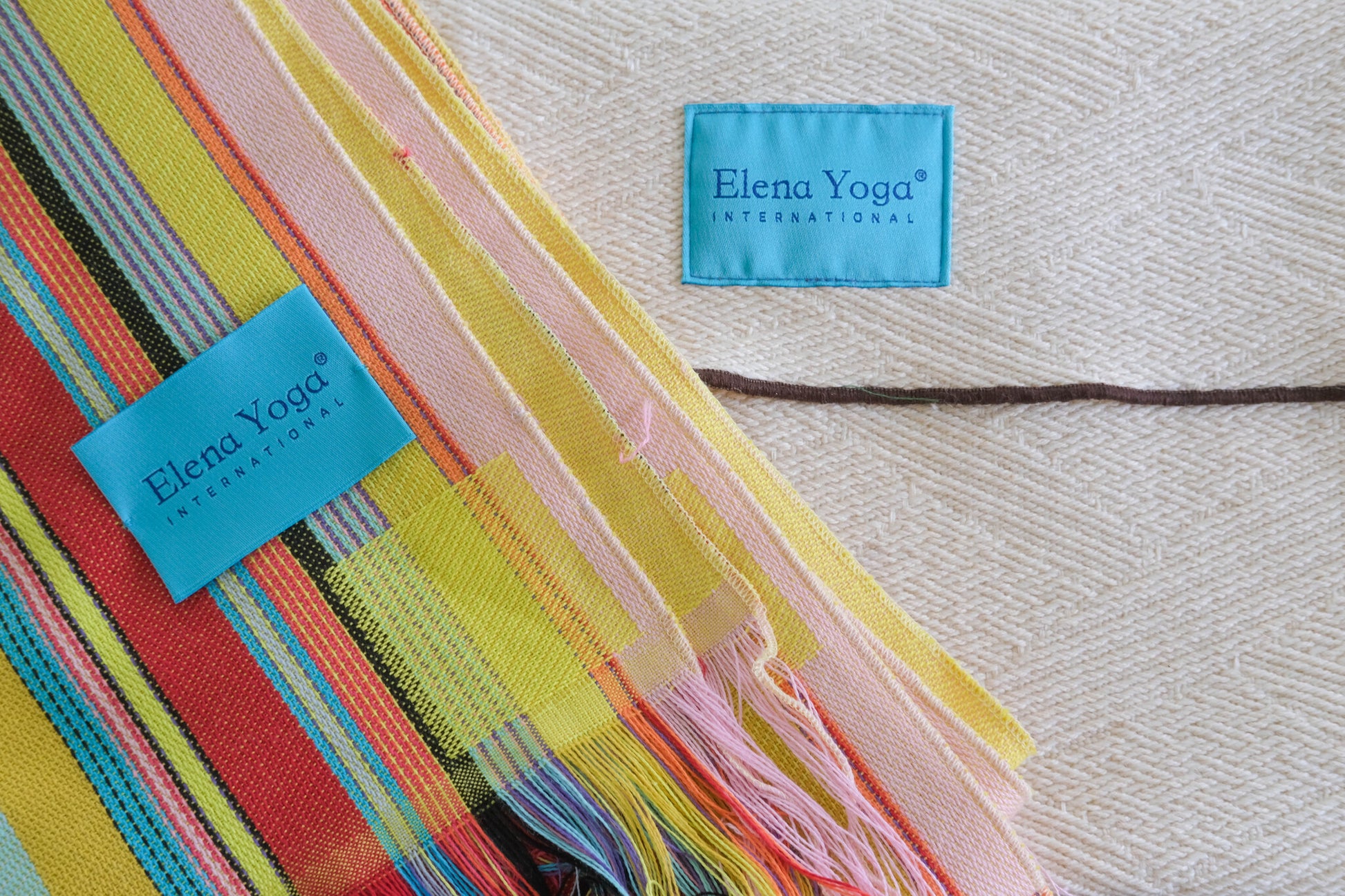 CocooncOMo – Certified Cotton Yoga Shawl from Como - Square