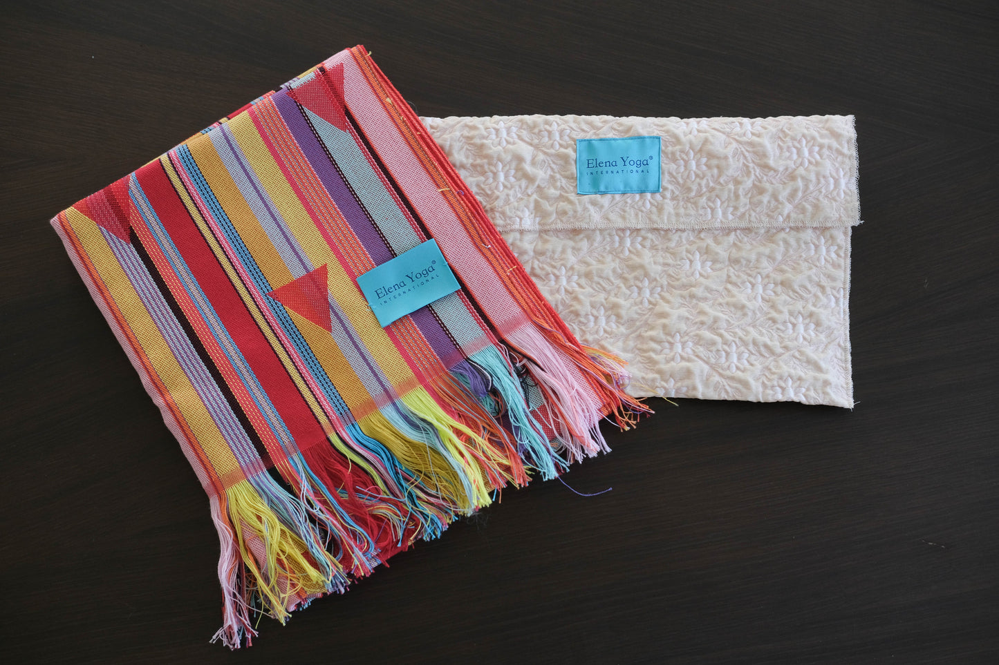 CocooncOMo – Certified Cotton Yoga Shawl from Como - Triangle